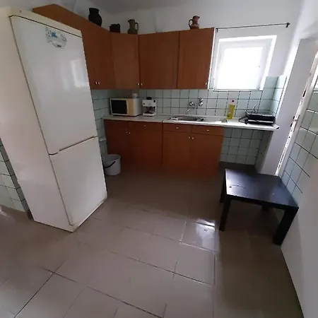 Hazuga Apartman Lägenhet